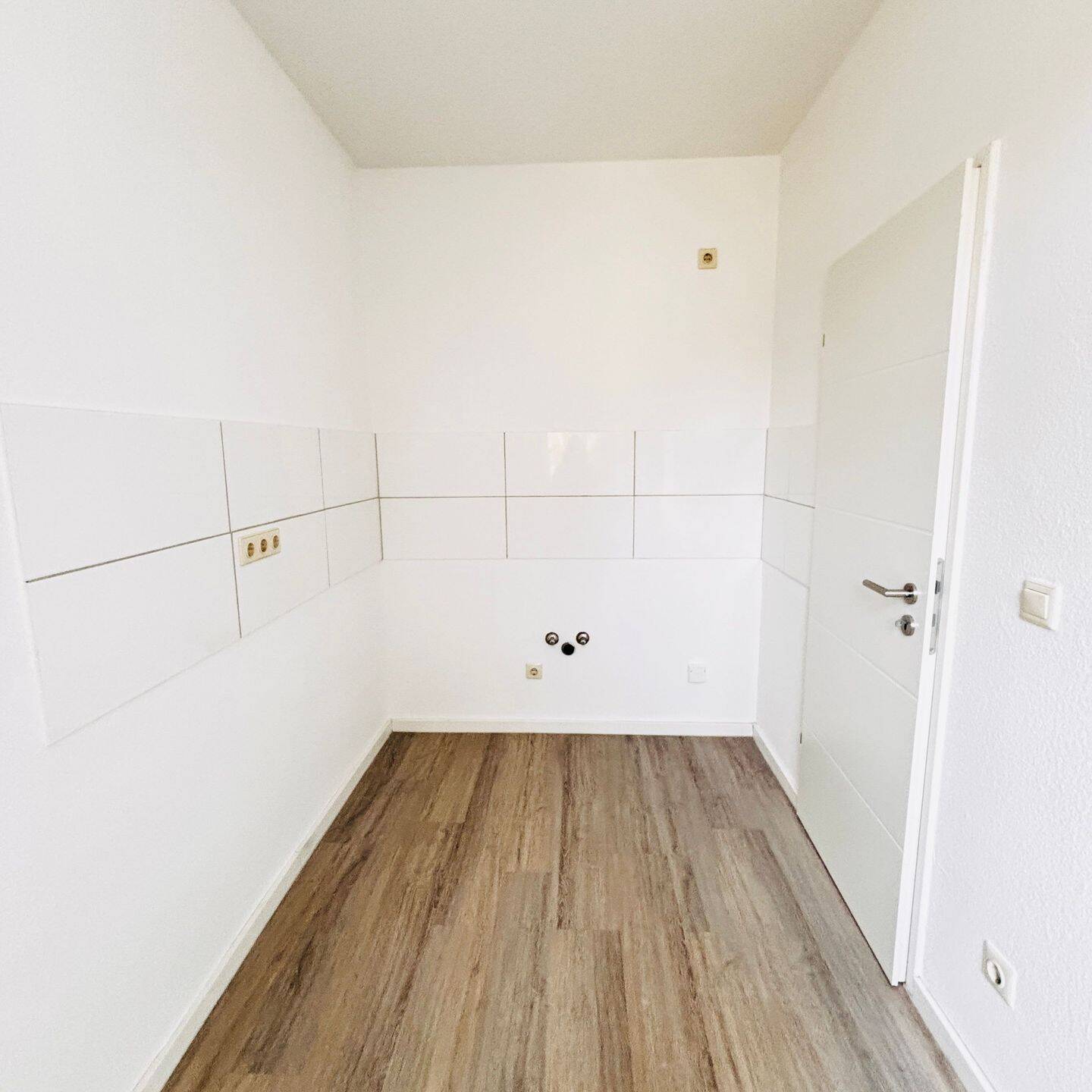 Moderne 2-Zimmer-Wohnung in Halle (Saale) Nähe Lutherplatz – 6110 Halle (Saale) – Vorschaubild 3