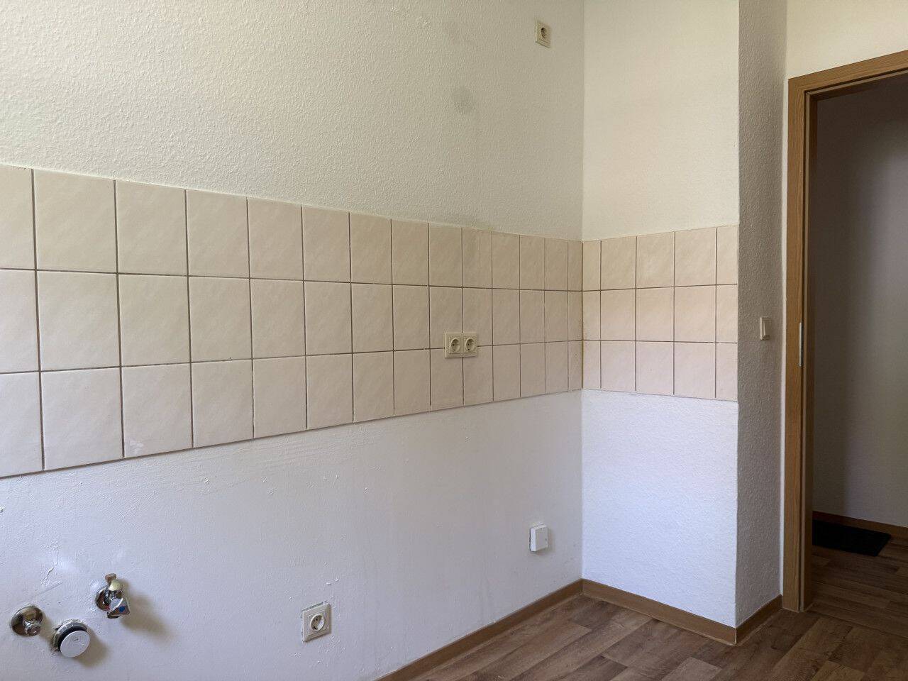 2 Zimmer, Wanne jetzt besichtigen – 6231 Bad Dürrenberg – Vorschaubild 6