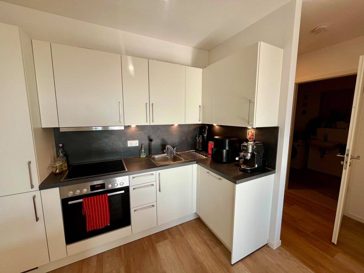 Exklusive 2-Zi.-Neubauwohnung mit Balkon, EBK & TG-Stellplatz – ideal für 1-2 Personen – 55130 Mainz – Vorschaubild 5