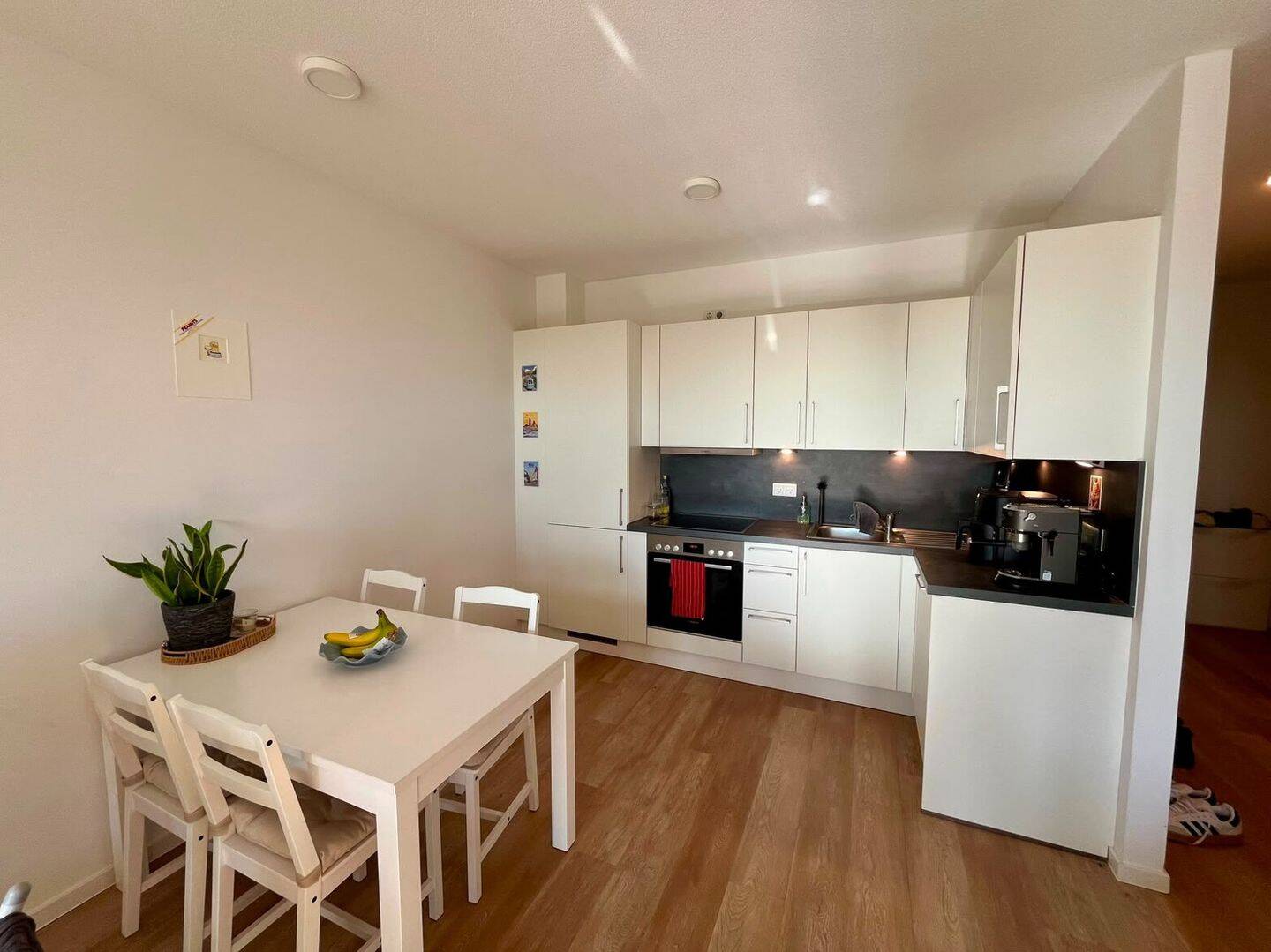 Exklusive 2-Zi.-Neubauwohnung mit Balkon, EBK & TG-Stellplatz – ideal für 1-2 Personen – 55130 Mainz – Vorschaubild 6