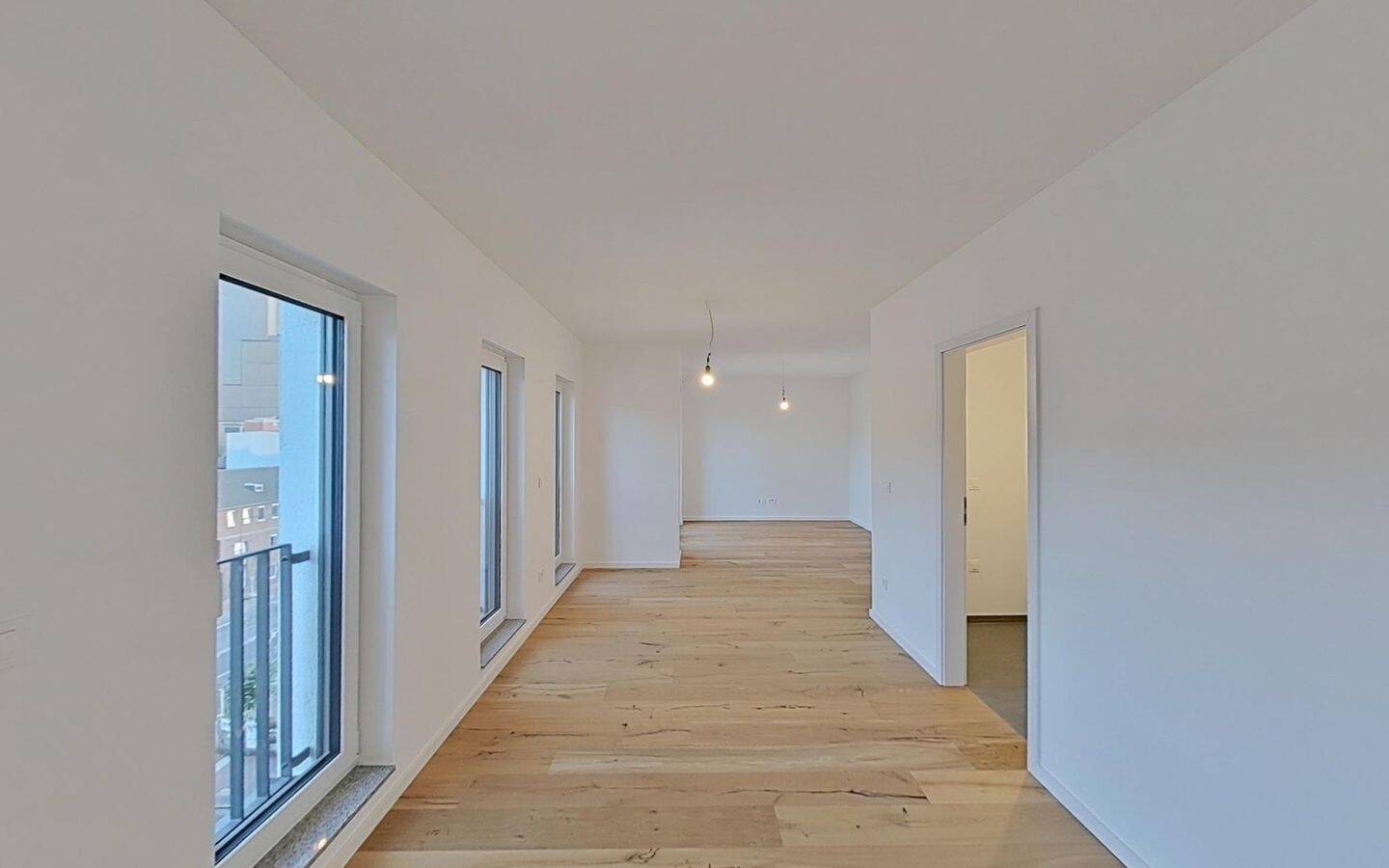 87 m² auf drei Zimmer: Erstbezug im 5. OG, Einbauküche inklusive, Gutleutviertel – 60327 Frankfurt am Main – Vorschaubild 2
