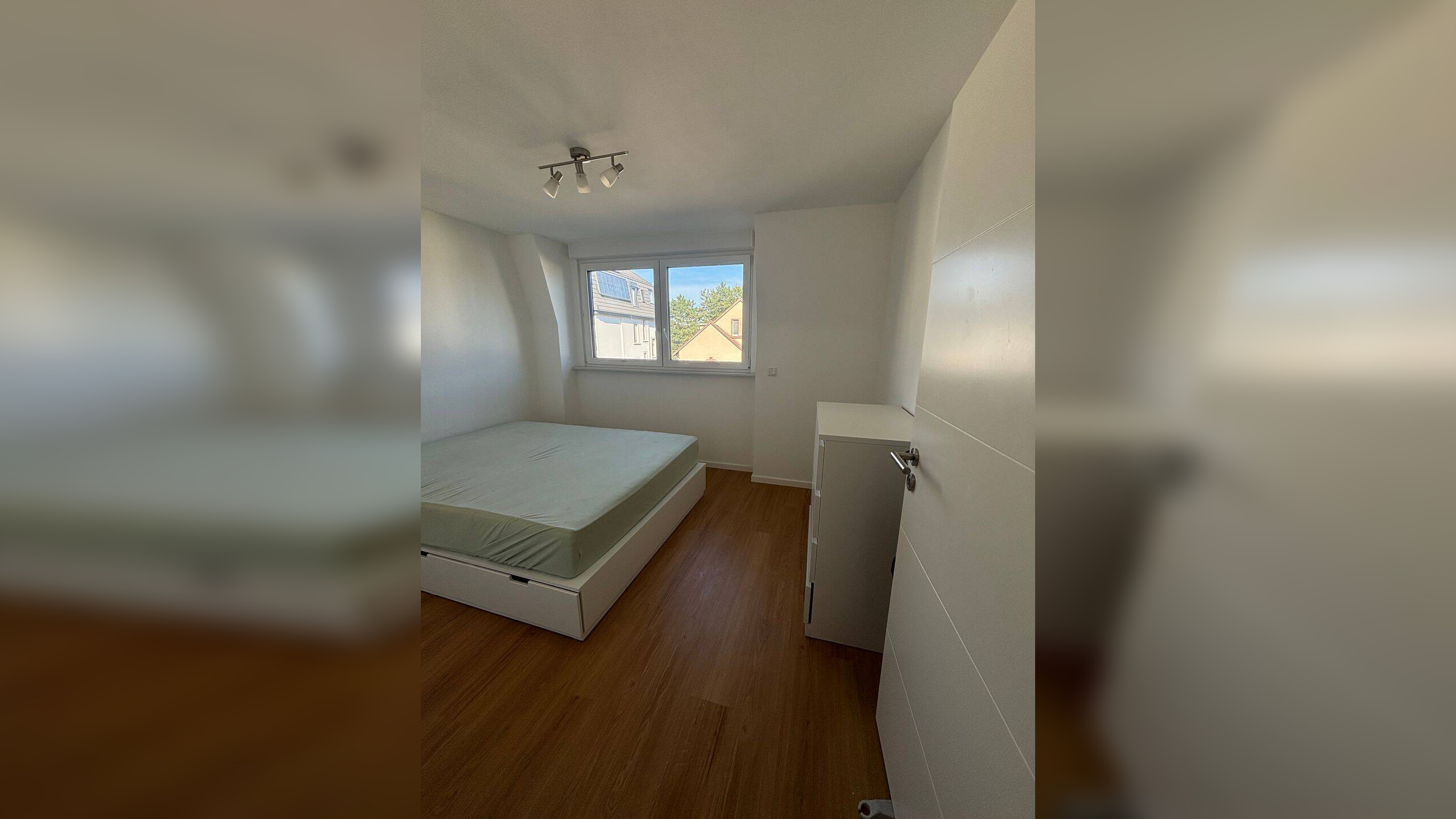 Schöne 2 Zimmerwohnung – 60439 Frankfurt am Main – Vorschaubild 5