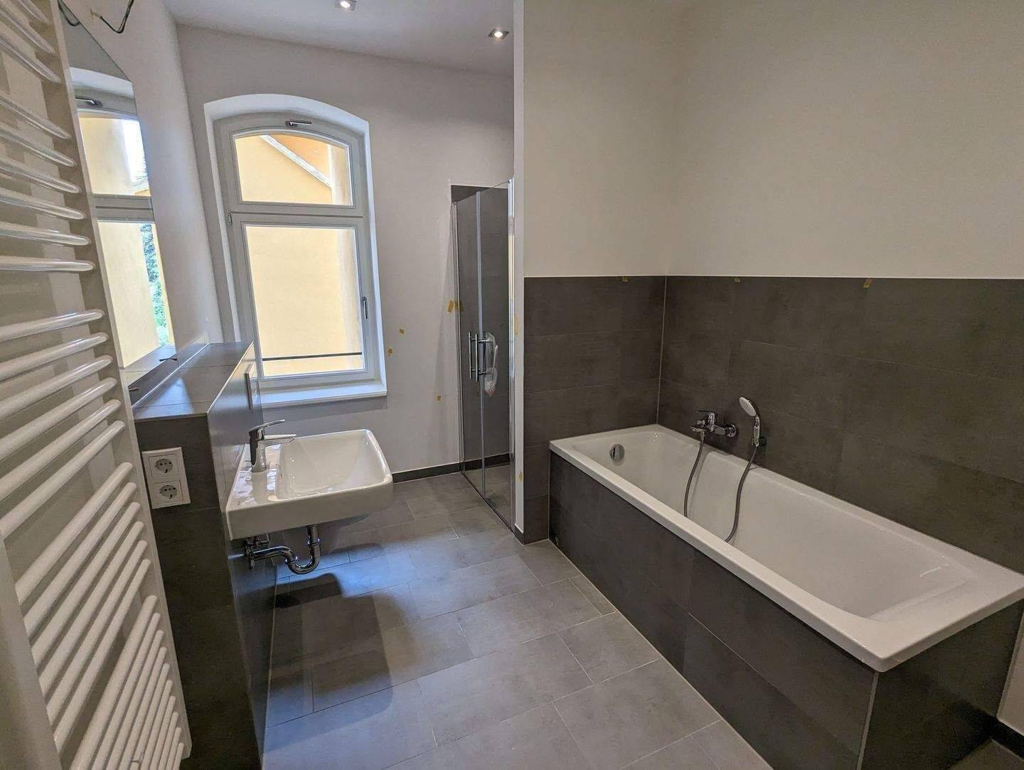 Moderne 3-Zimmer-Wohnung oder ihre Möglichkeit für ein Geschäft im Zentrum von Borna – 4552 Borna – Vorschaubild 6