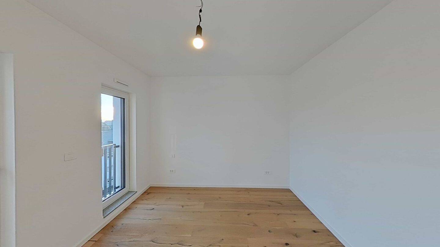 87 m² auf drei Zimmer: Erstbezug im 5. OG, Einbauküche inklusive, Gutleutviertel – 60327 Frankfurt am Main – Vorschaubild 9
