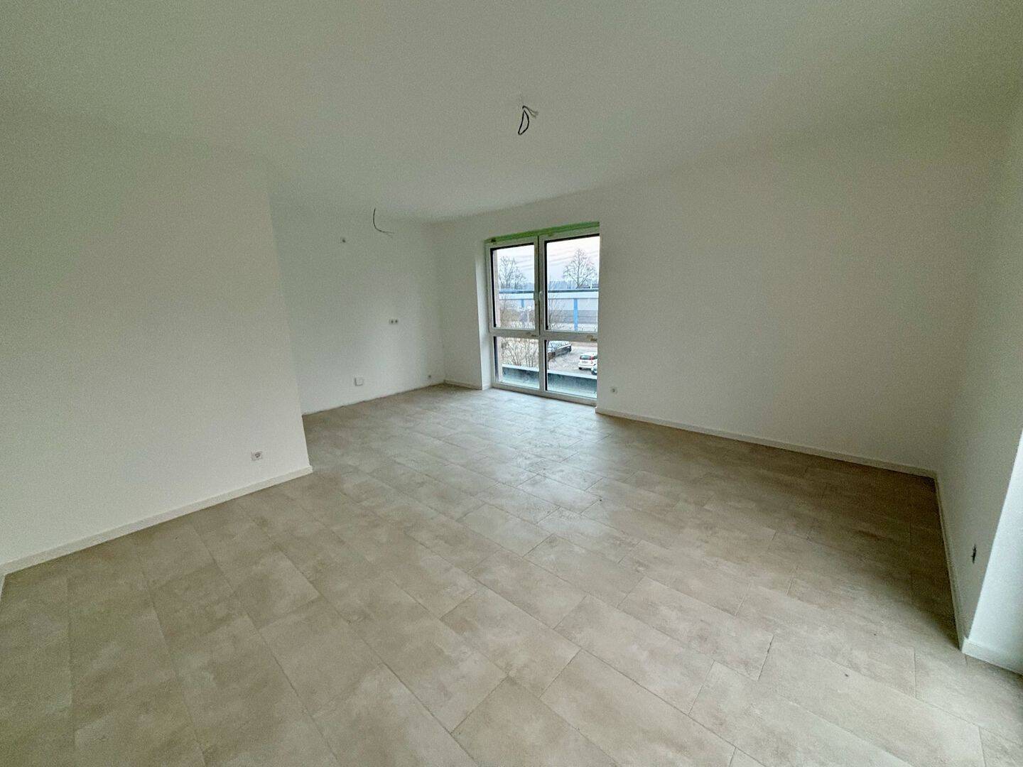 Attraktive ETW mit Premium-Outdoorfläche! – 22457 Hamburg – Vorschaubild 2