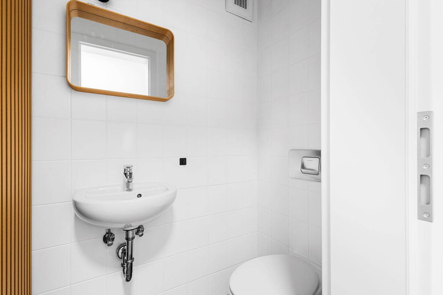 Einziehen, wohlfühlen und Regensburg genießen! 4-Zimmer-Eigentumswohnung frisch renoviert – 93059 Regensburg – Vorschaubild 4
