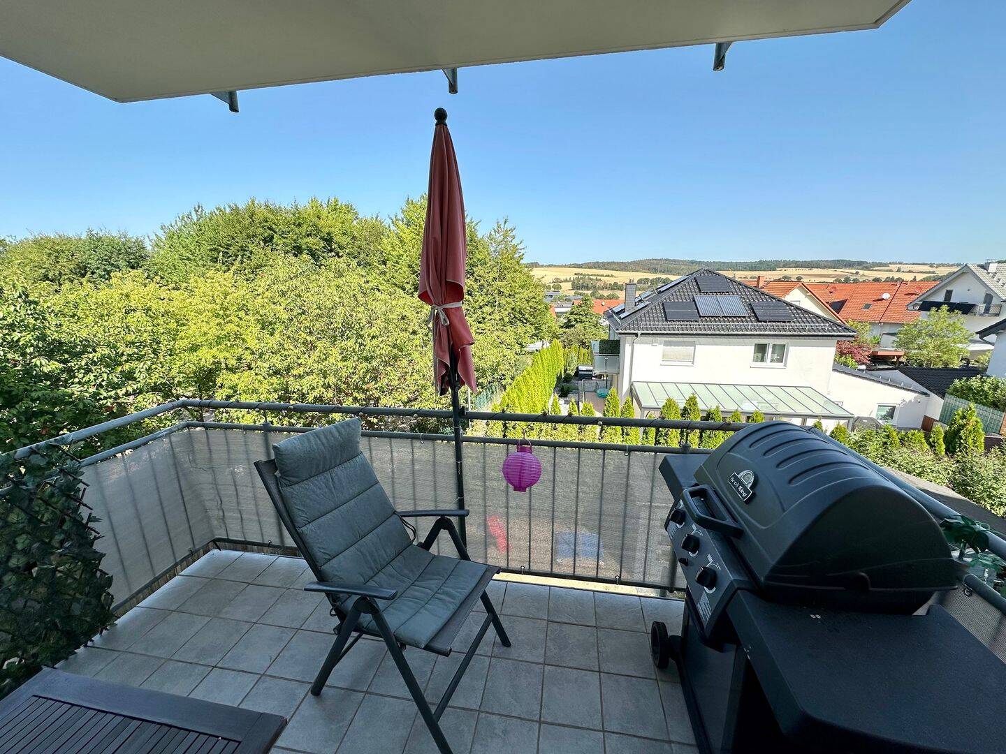 Großzügige Maisonette-Wohnung mit schönem Ausblick in Taunusstein-Wehen – 65232 Taunusstein – Vorschaubild 2