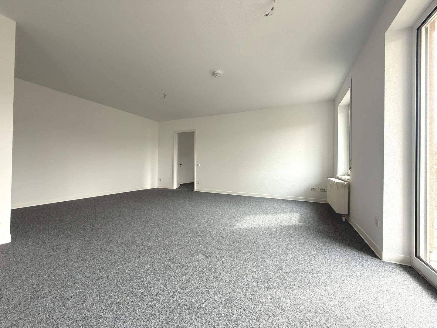 2-Raum-Wohnung mit großem Balkon – barrierefrei – Senior Living – 9126 Chemnitz – Vorschaubild 3