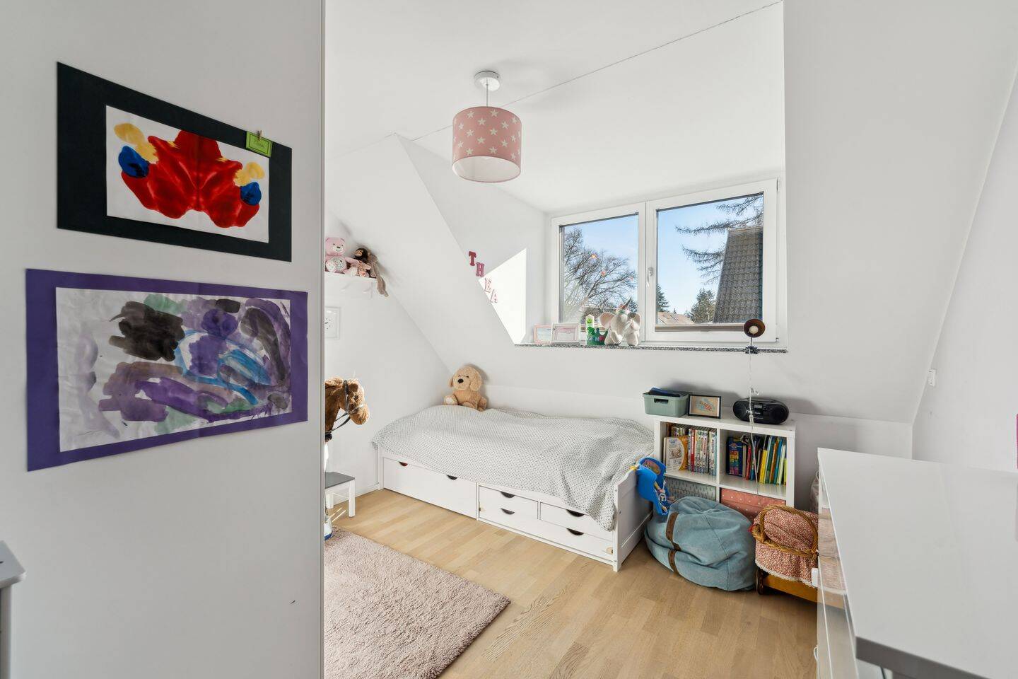 Traumhafte 5,5 Zi. DG-Maisonette Wohnung mit Neubaufeeling in ruhiger Lage in Trudering – 81825 München – Vorschaubild 6