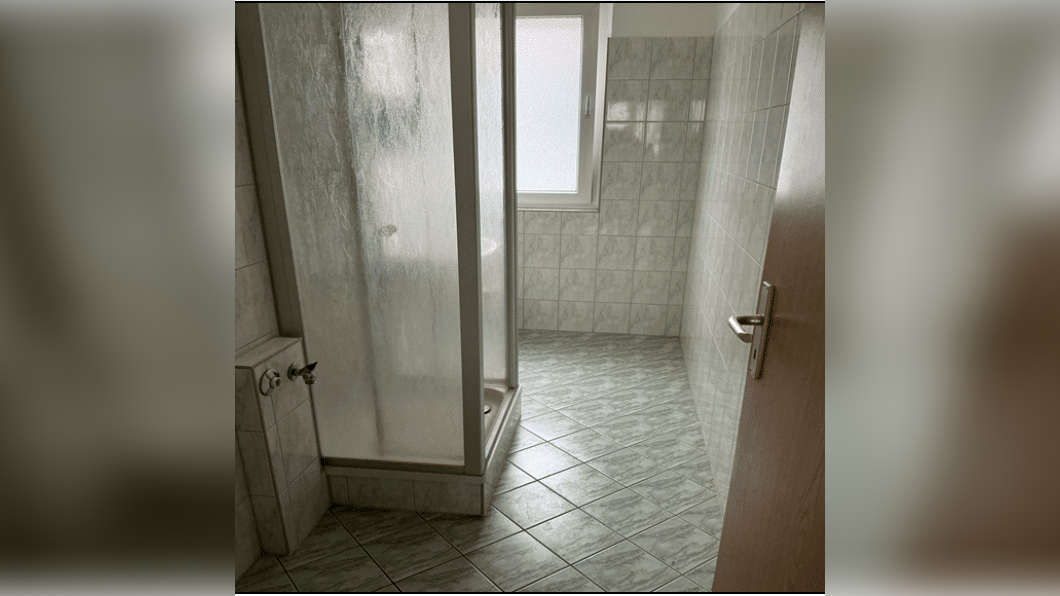 In der Herrichtung! 3-Zimmerwohnung mit Dusche… – 6118 Halle (Saale) – Vorschaubild 3