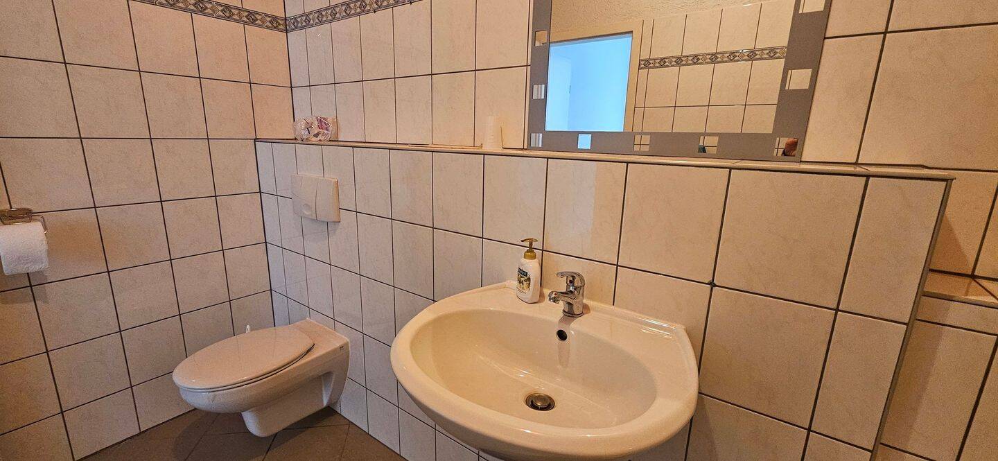 Helle Erdgeschosswohnung mit Office-Charme – 99089 Erfurt – Vorschaubild 7