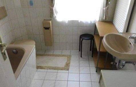 Möblierte 2 RW. 53qm. für 1 Person, evtl. Wochenendheimfahrer – 1159 Dresden – Vorschaubild 7