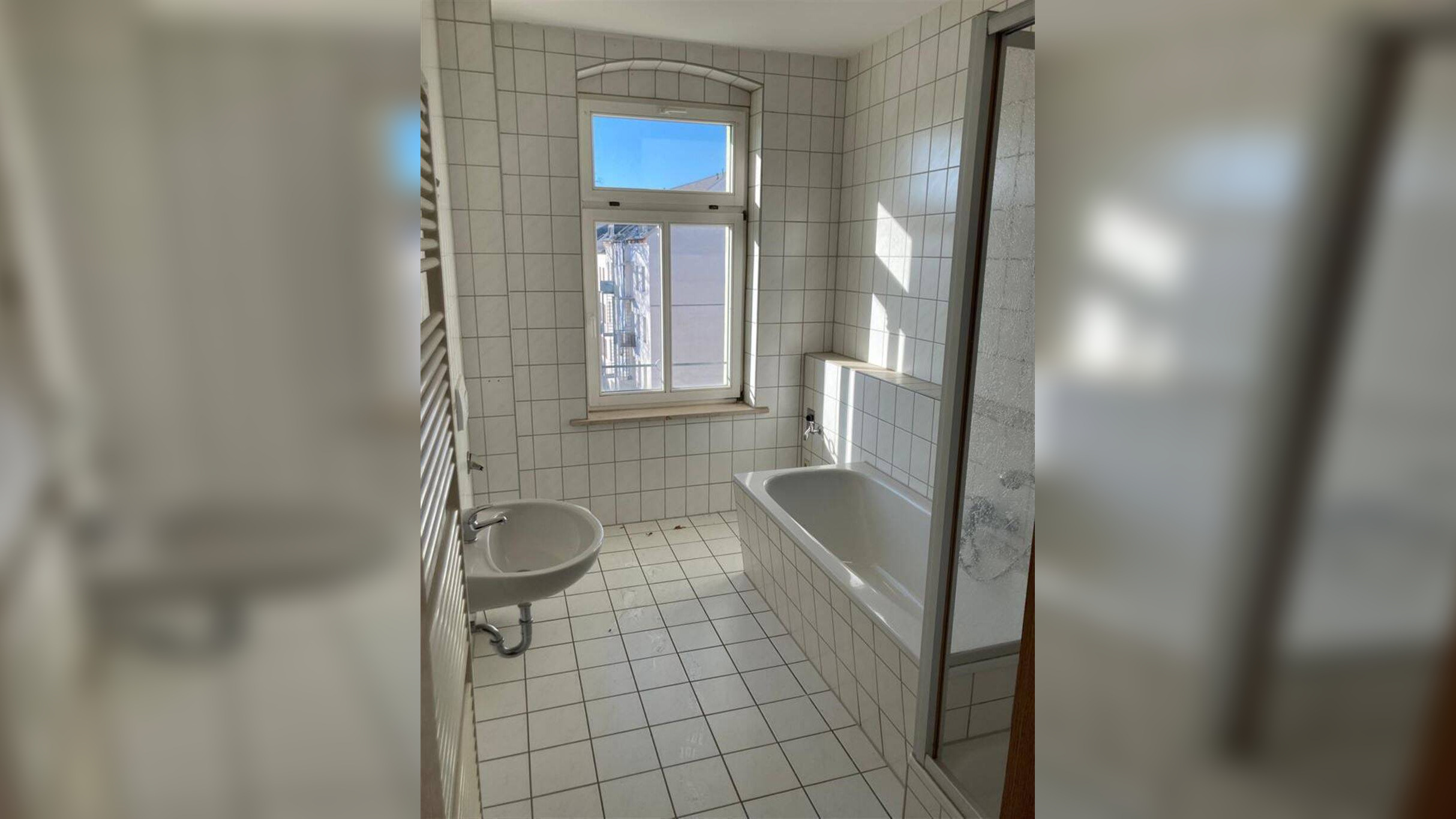 Am Park! Großzügige 3-Zi. mit Aufzug, Laminat, Wanne und Dusche! EBK mgl. – 9130 Chemnitz – Vorschaubild 4