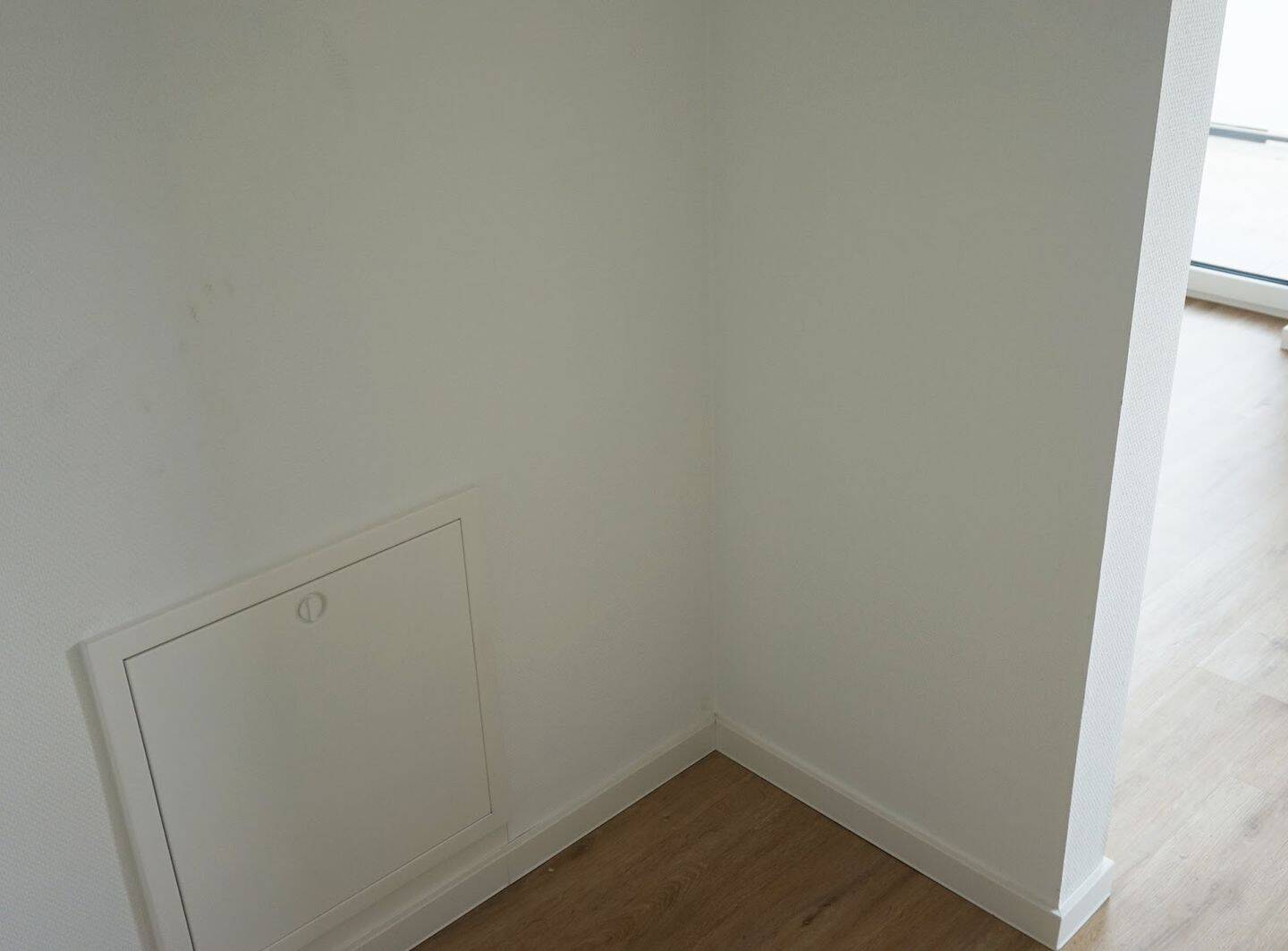 Modernes 1-Zimmer- Apartment mit Balkon + helles Ambiente, modernes Bad mit Dusche, NEUBAU 2020 – 63165 Mühlheim am Main – Vorschaubild 7