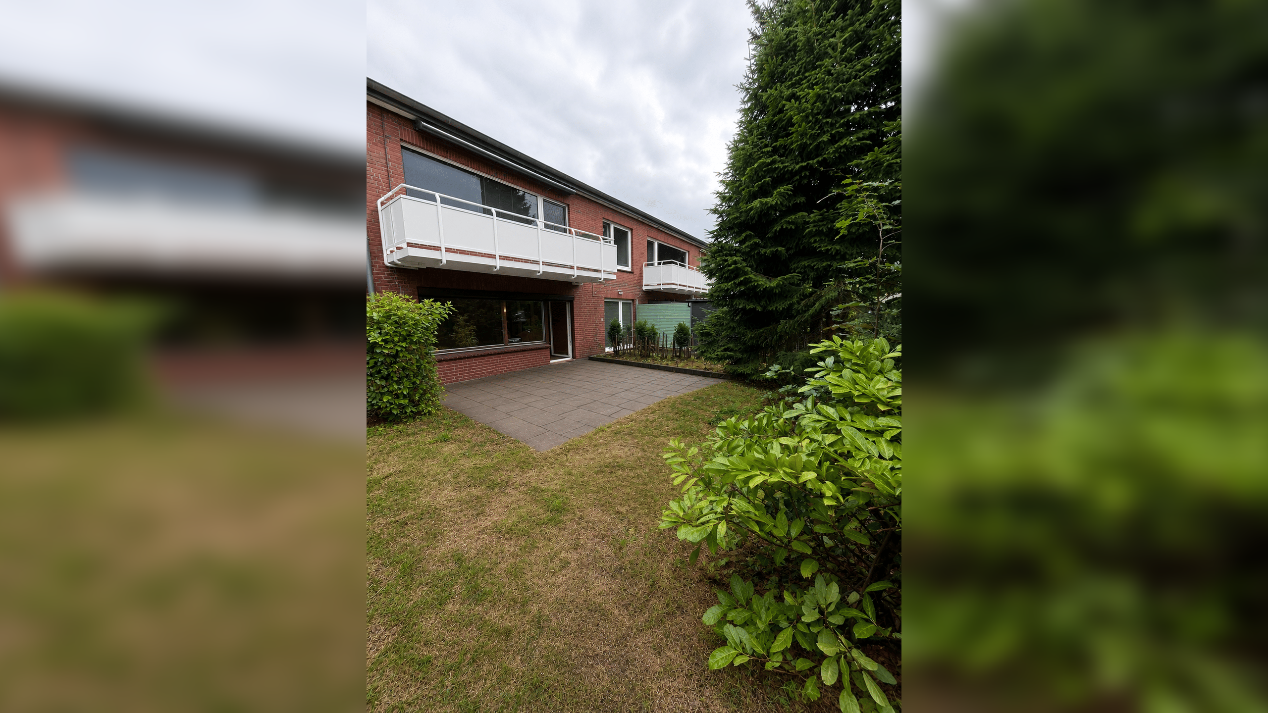 freistehende 3 – Zimmer Terrassenwohnung – 22453 Hamburg – Vorschaubild 2