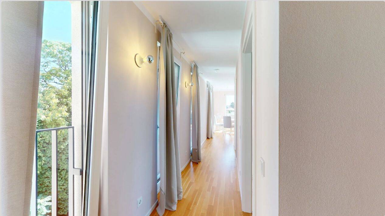 Exklusives möbliertes Penthouse mit Skylineblick von der Dachterrasse und Tiefgaragenstellplatz – 60326 Frankfurt am Main – Vorschaubild 6