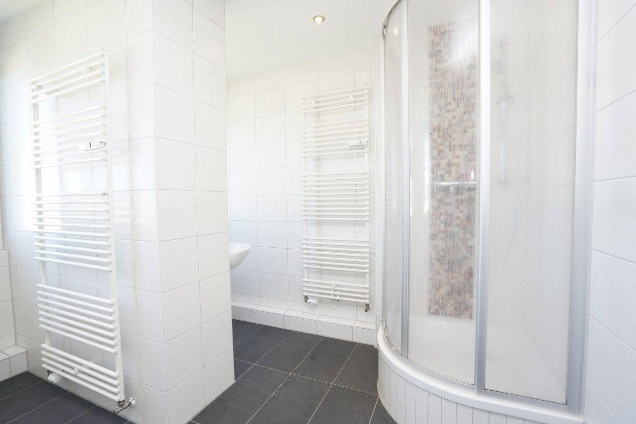 Großer Balkon / 2 Bäder – 9127 Chemnitz – Vorschaubild 2