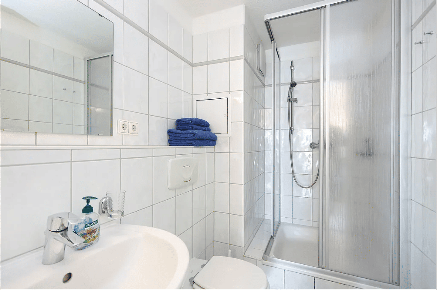 schöne helle Ferienwohnung nur 250 m zum Strand – 18119 Rostock – Vorschaubild 6
