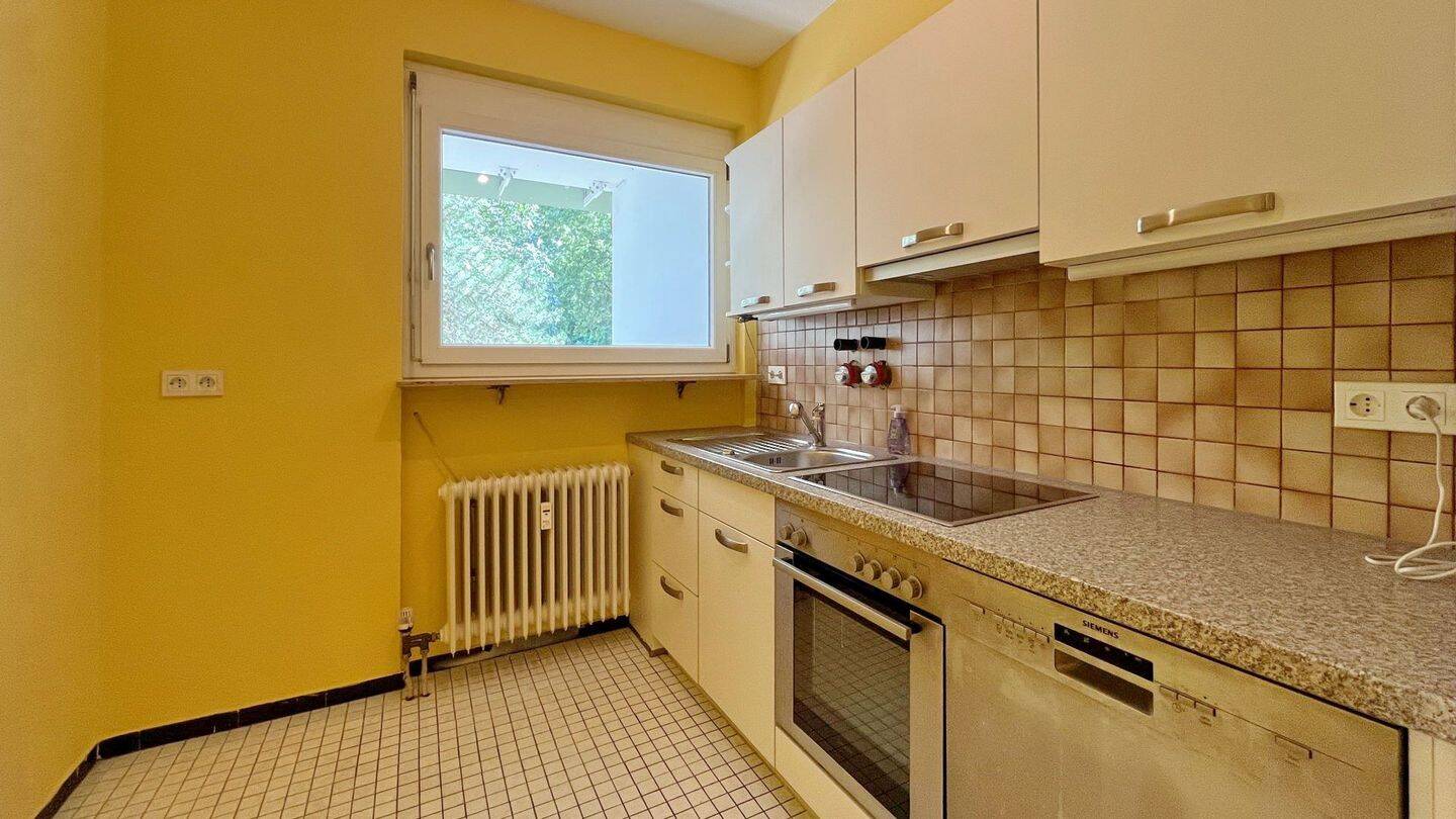 Großzügig geschnittene 3-Zimmer-Wohnung mit großem Balkon und Blick ins Grüne – 79112 Freiburg im Breisgau – Vorschaubild 7