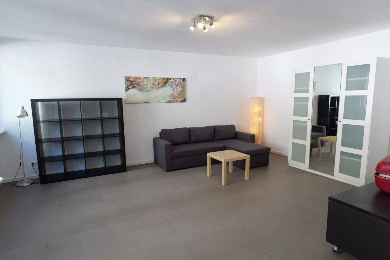 Helle Wohnung nahe Ku’damm mit Balkon, Stellplatz und Keller – 10711 Berlin – Vorschaubild 5