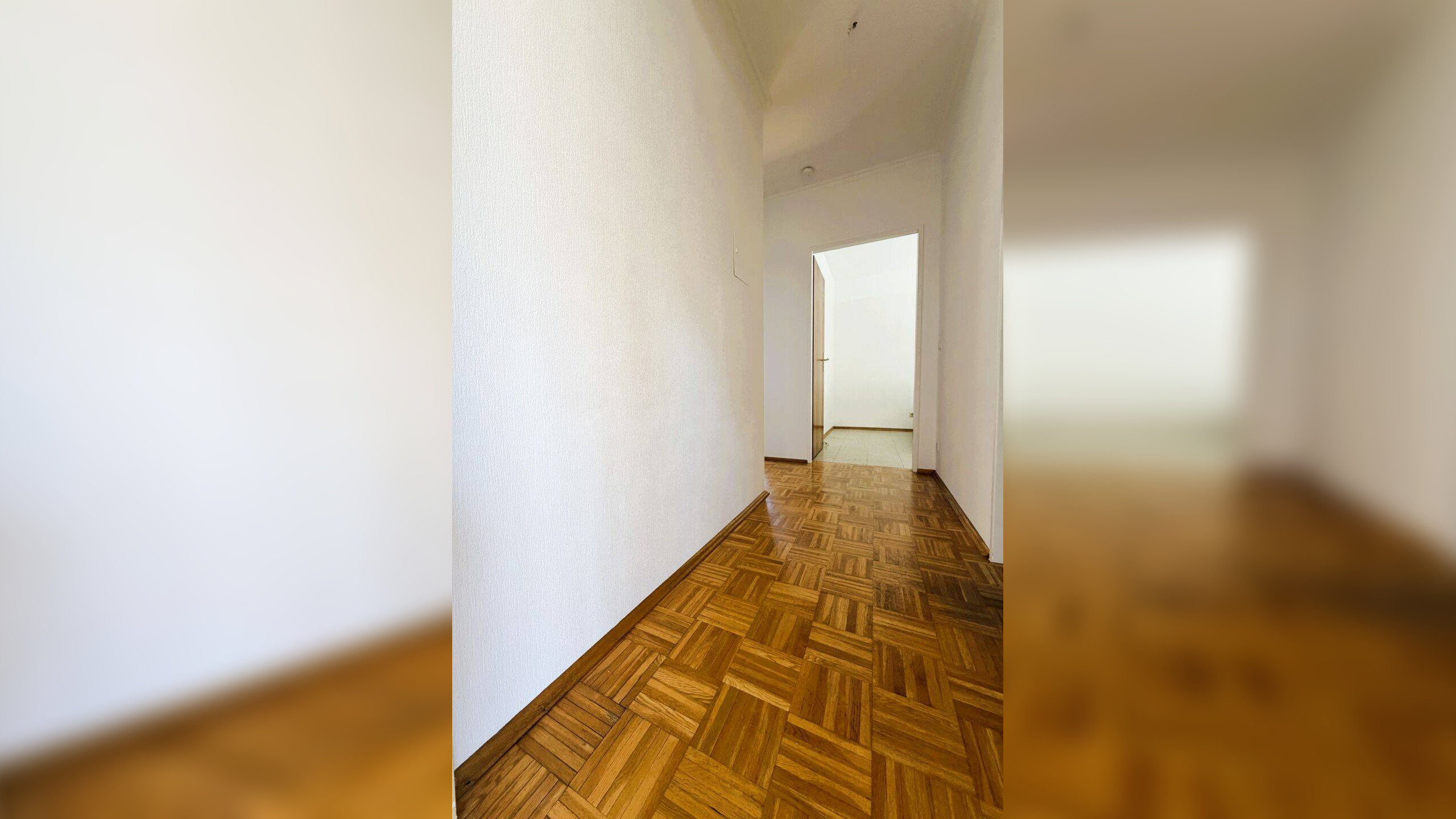Helle 3-Zimmer-Wohnung mit großem Balkon, modernem Bad und Waldrandlage in Wiesbaden-Medenbach – 65207 Wiesbaden – Vorschaubild 6
