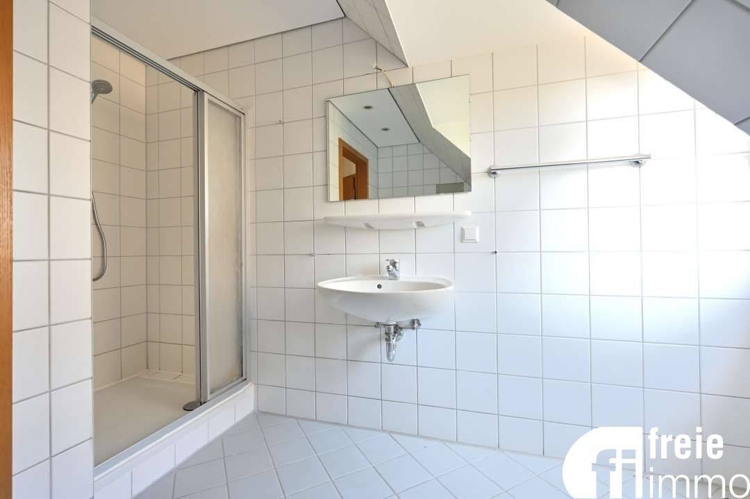 Dresden-Klotzsche: Bezugsfreie 1,5-Zimmer-Wohnung mit Stellplatz – 1109 Dresden – Vorschaubild 9