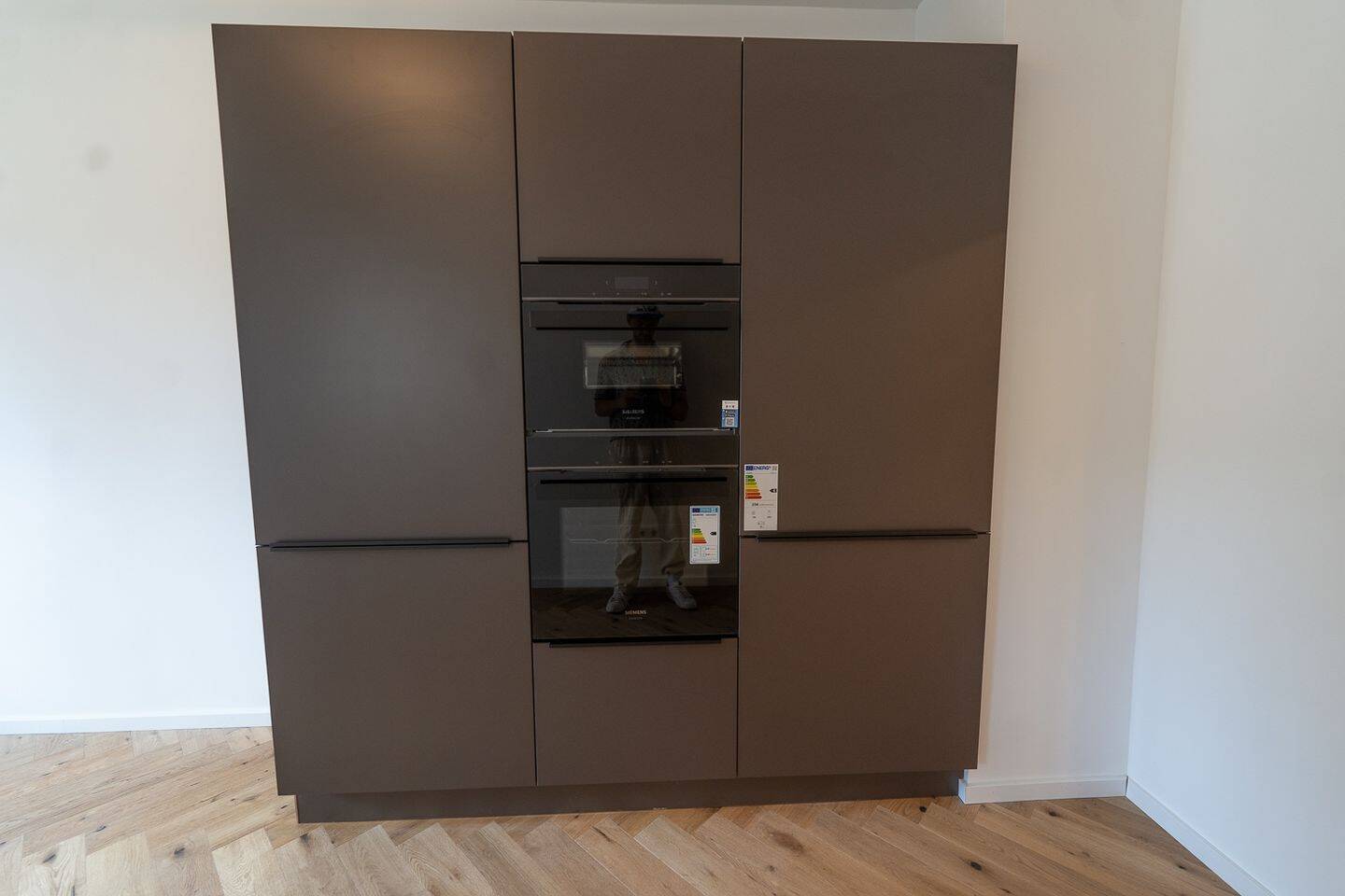 Maisonette-Charme  – sanierte, bezugsfreie 5-Zi-Altbauwohnung mit ausgebautem Speicher/Atelier – 79117 Freiburg im Breisgau – Vorschaubild 8