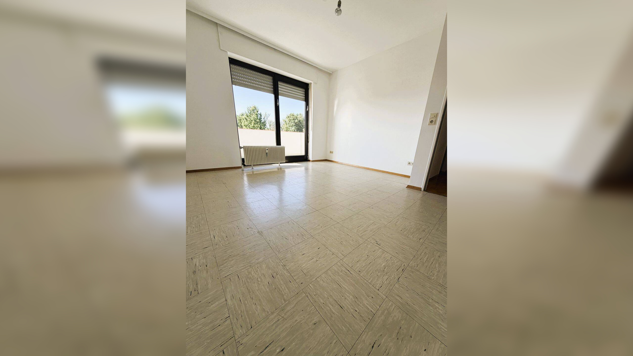 Helle 3-Zimmer-Wohnung mit großem Balkon, modernem Bad und Waldrandlage in Wiesbaden-Medenbach – 65207 Wiesbaden – Vorschaubild 9