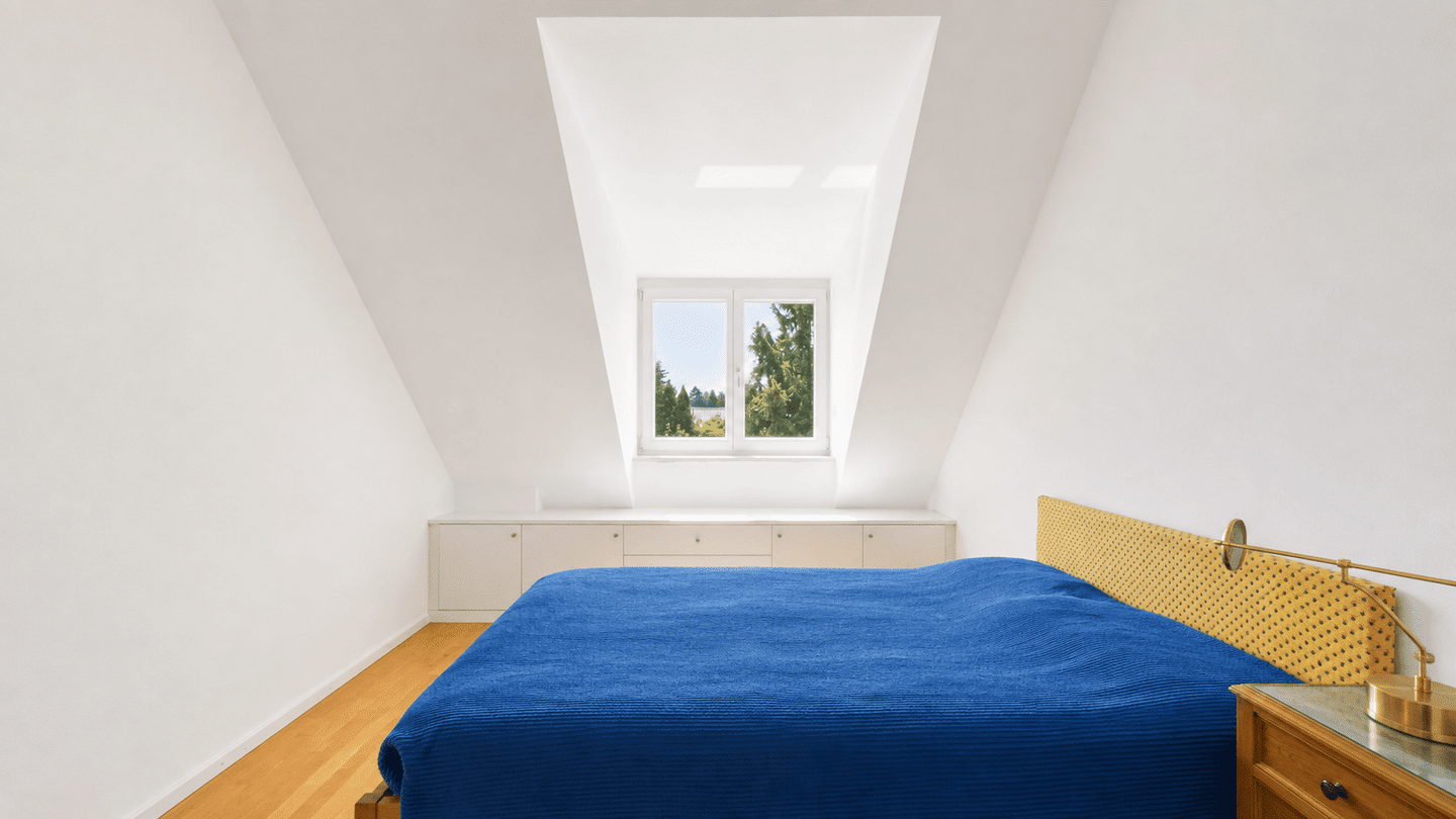 HEGERICH: Stilvolle 2,5-Zimmer-Dachgeschosswohnung mit Galeriepotenzial in München-Waldtrudering! – 81827 München – Vorschaubild 11