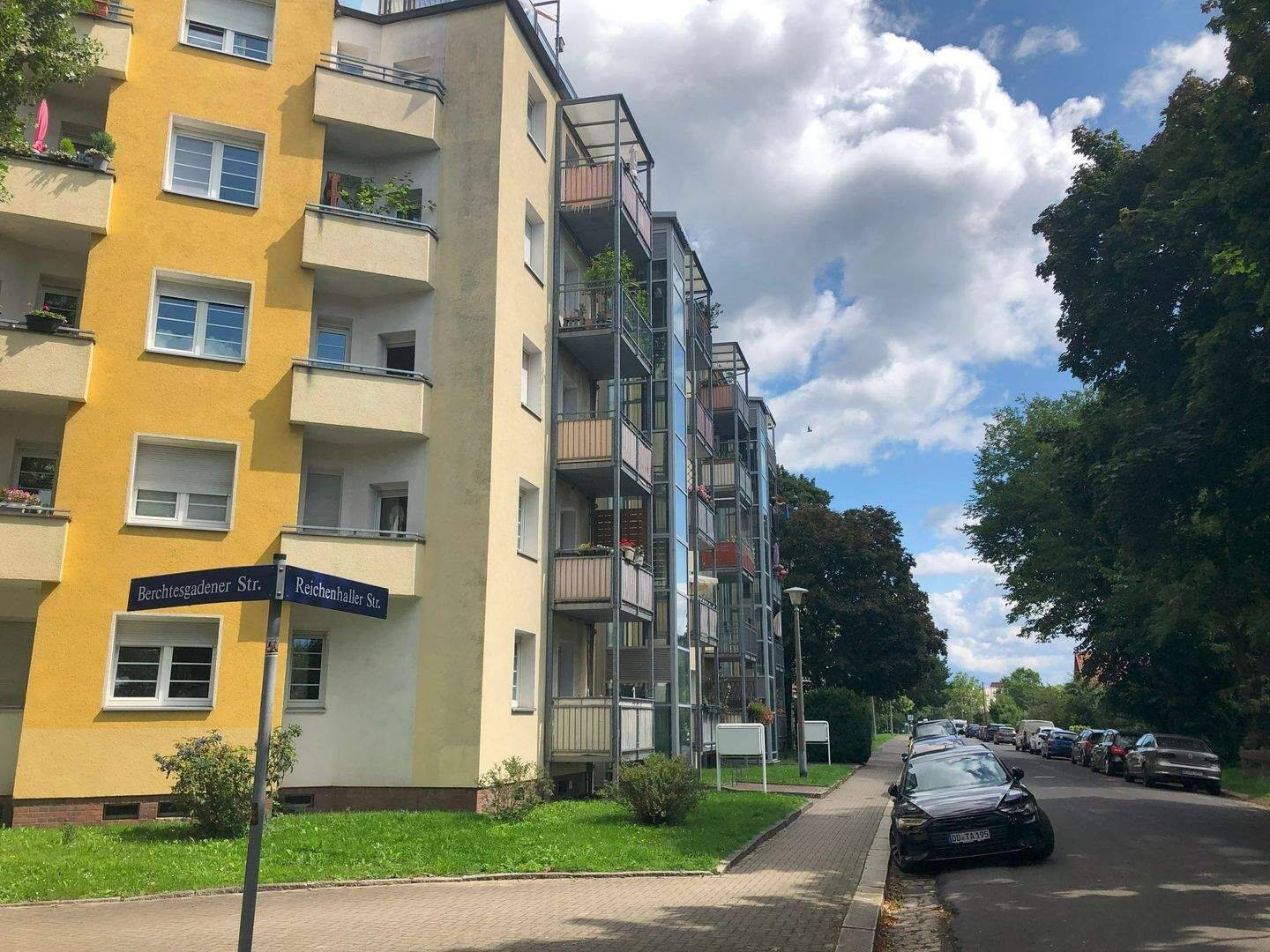 3-Zimmer-Wohnung mit Balkon in Laubegast zu vermieten! – 1279 Dresden – Vorschaubild 2