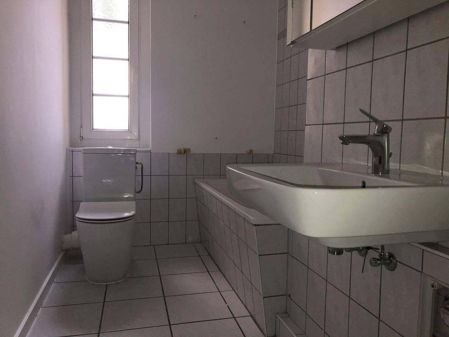 3-Zimmer-Wohnung mit Balkon in Laubegast zu vermieten! – 1279 Dresden – Vorschaubild 7