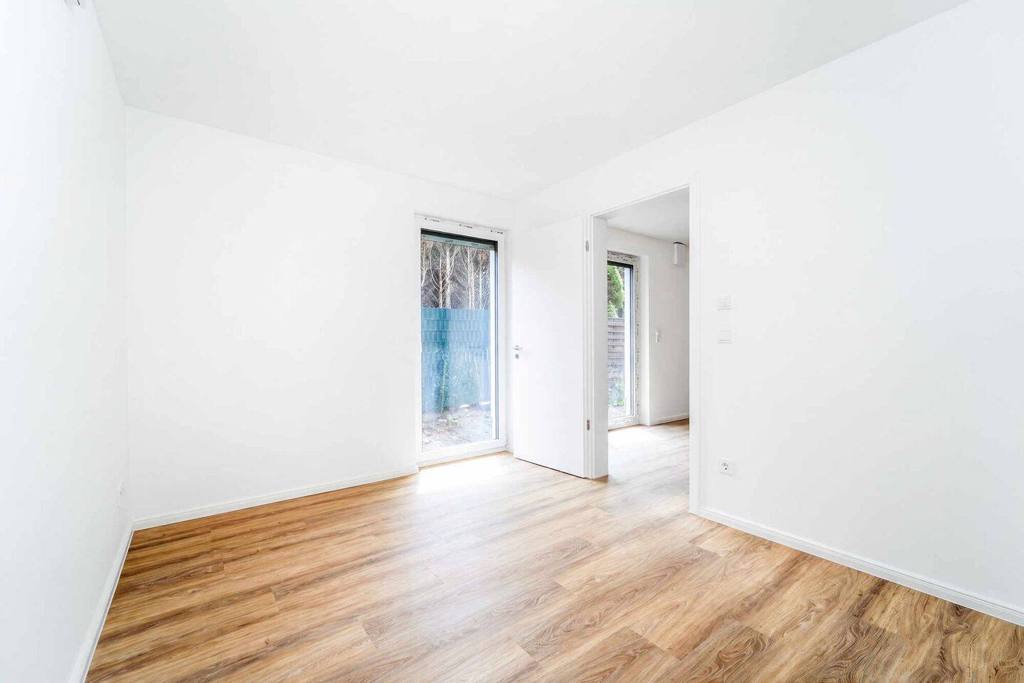 Neubau! Moderne 3-Zimmer-Wohnung mit großzügiger Terrasse! – 22145 Hamburg – Vorschaubild 8