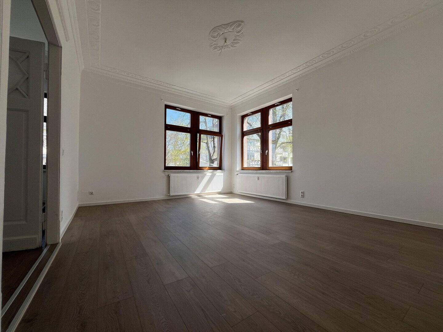 Erstbezug nach Sanierung – Großzügige 3-Raumwohnung in Zwickau-Nord im 1. OG – 8058 Zwickau – Vorschaubild 9