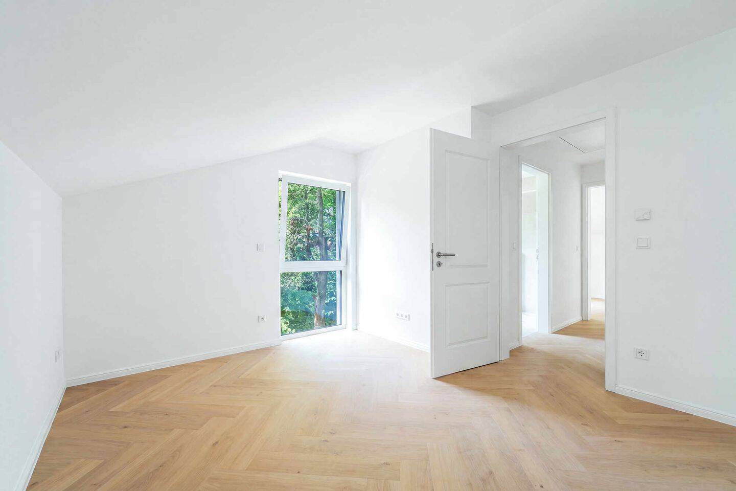 Neubau! Großzügige 2,5-Zimmer-Maisonette-Wohnung mit viel Wohnraum! – 22145 Hamburg – Vorschaubild 9