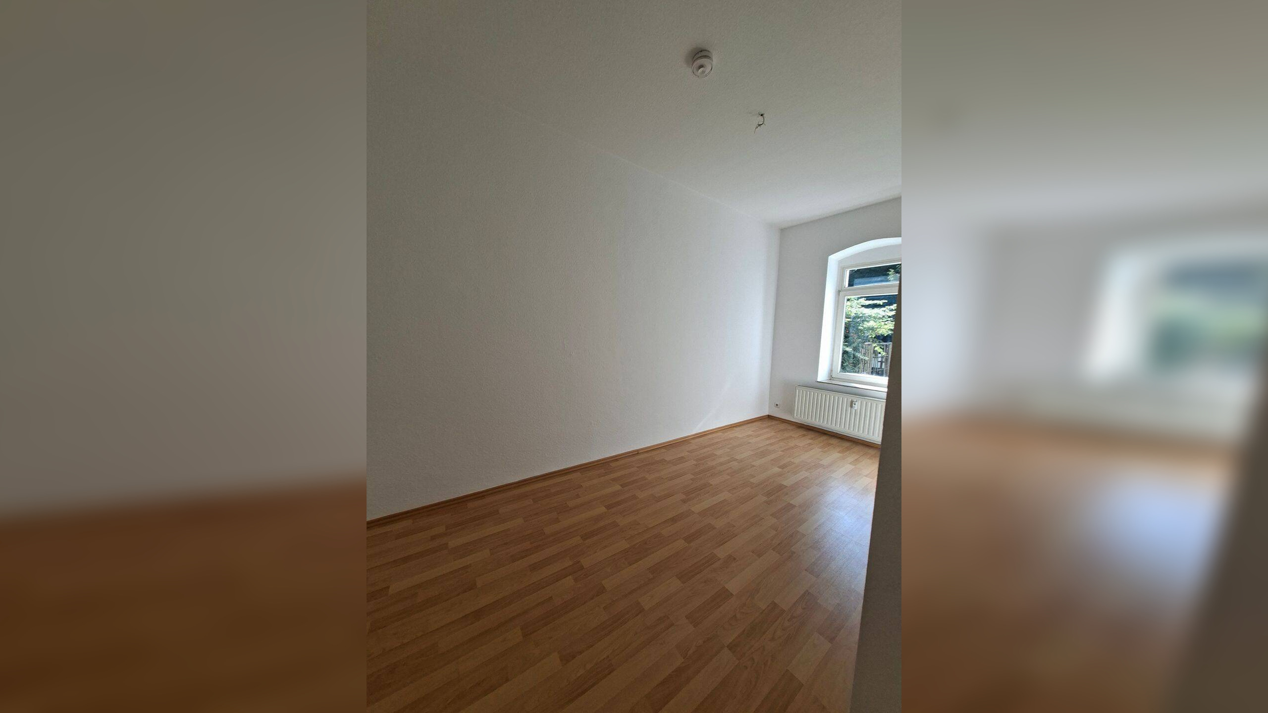 3 Raum Wohnung mit Einbauküche Zwickau Zentrum – 8056 Zwickau – Vorschaubild 9