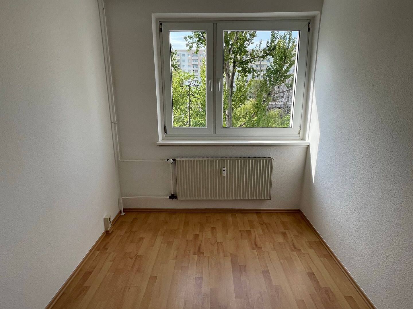 Zentrum Ost – kleine 3-Raumwohnung mit Balkon, Lift und Wannenbad in ruhiger Lage – 4103 Leipzig – Vorschaubild 9