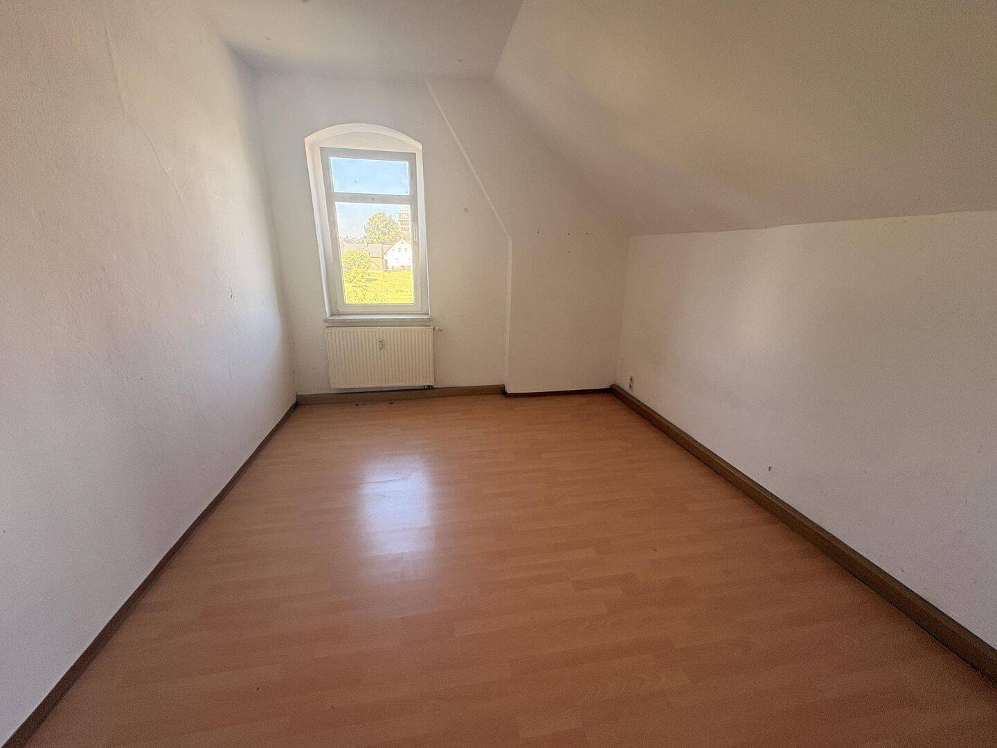 Oelsnitz – helle Dachgeschosswohnung in zentraler Lage – 9376 Oelsnitz/Erzgeb. – Vorschaubild 10