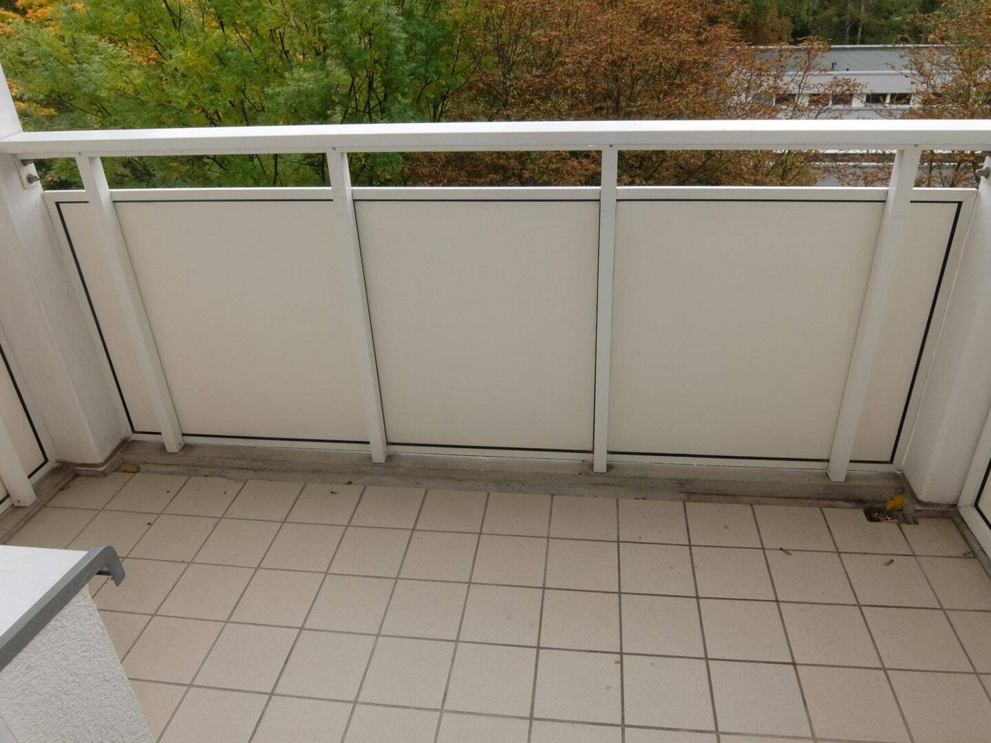 Zentrum Ost – kleine 3-Raumwohnung mit Balkon, Lift und Wannenbad in ruhiger Lage – 4103 Leipzig – Vorschaubild 10