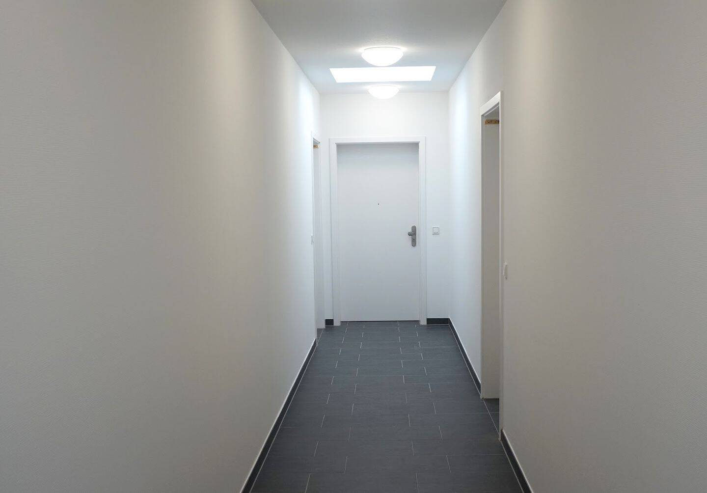Modernes 1-Zimmer- Apartment mit Balkon + helles Ambiente, modernes Bad mit Dusche, NEUBAU 2020 – 63165 Mühlheim am Main – Vorschaubild 11
