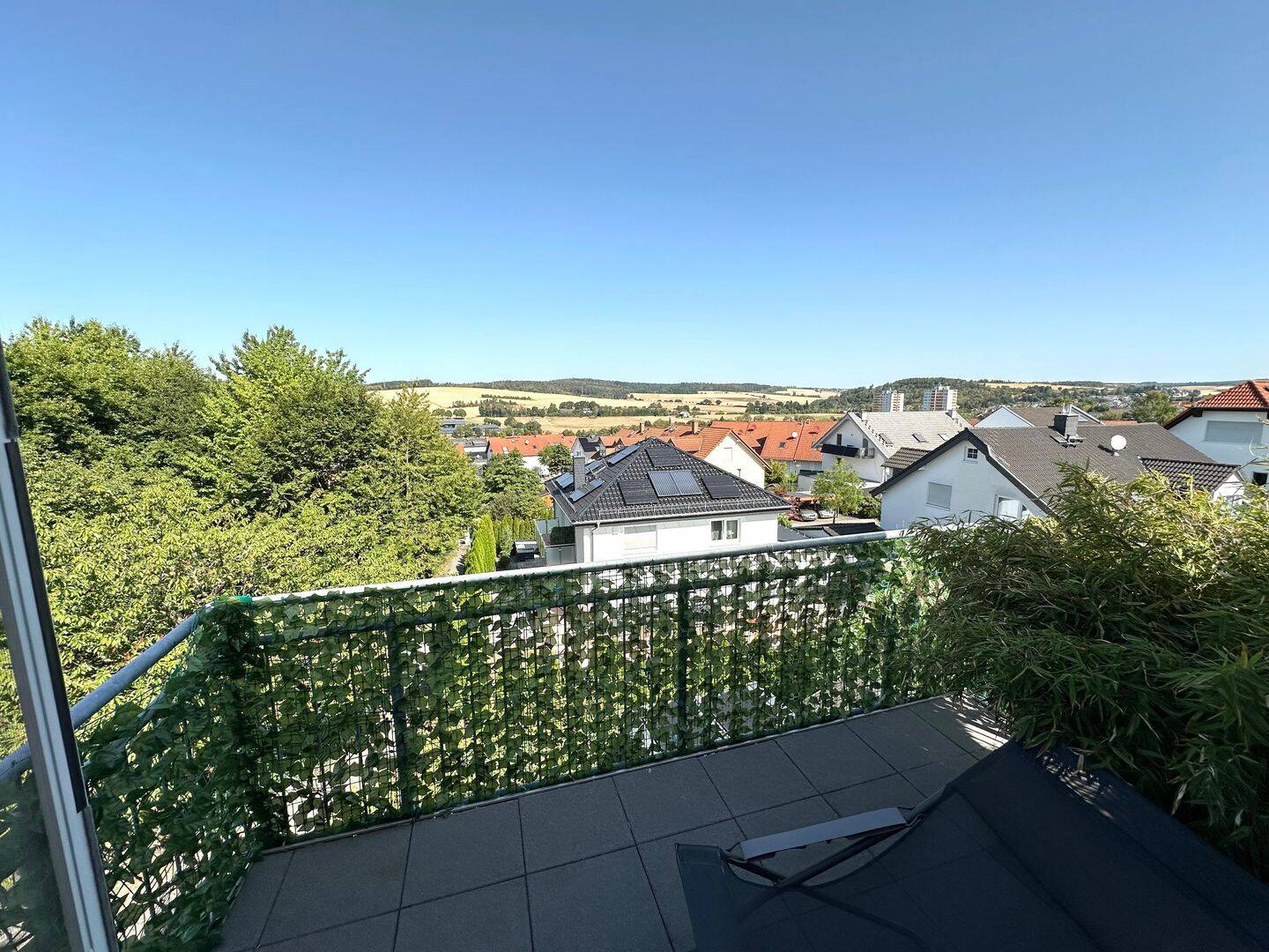 Großzügige Maisonette-Wohnung mit schönem Ausblick in Taunusstein-Wehen – 65232 Taunusstein – Vorschaubild 10