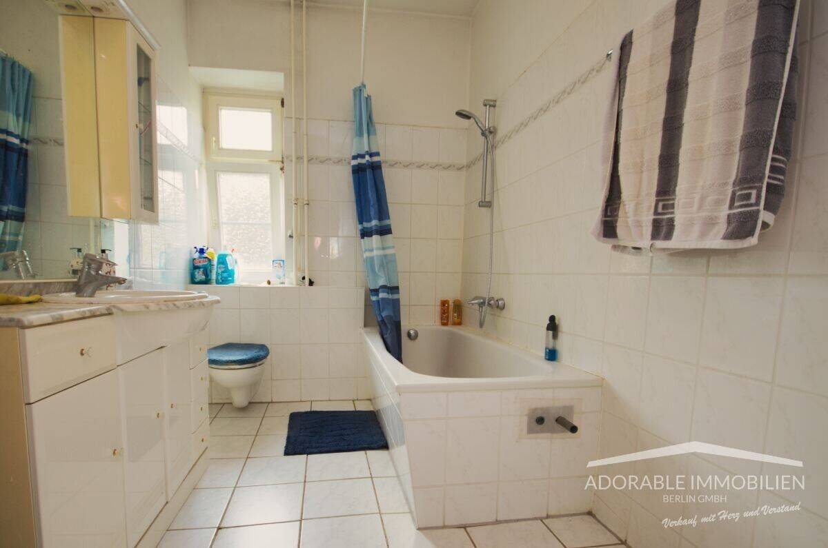 Geräumige Familienwohnung mit 5 Zimmern in exzellenter Lage von Charlottenburg – 10589 Berlin – Vorschaubild 8