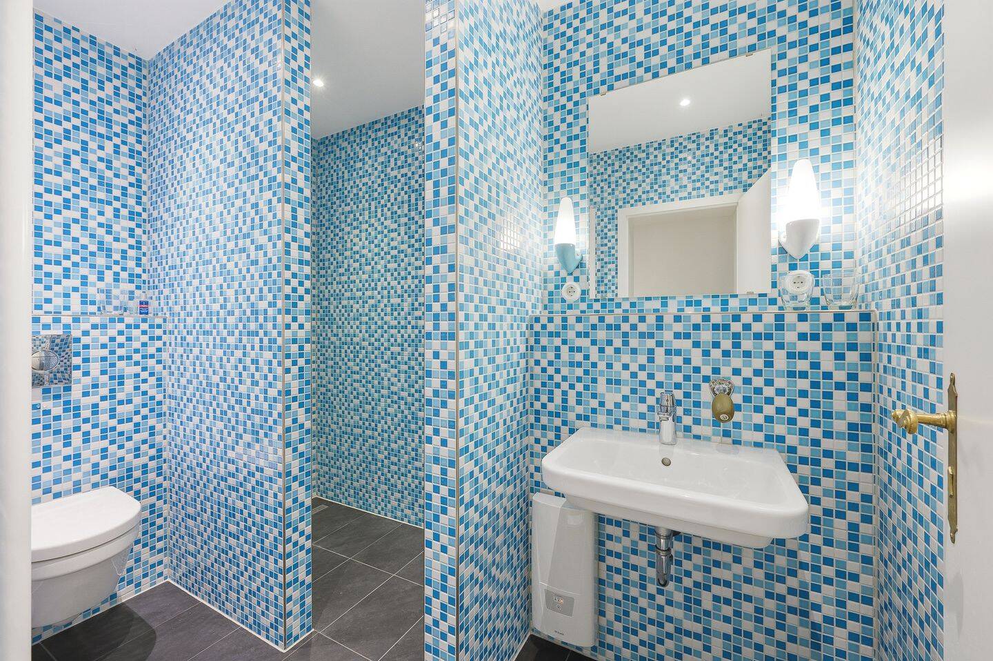 Stilvolle Hochparterre-Wohnung im Denkmalensemble in begehrter Kreuzberger Kiezlage – 10961 Berlin – Vorschaubild 8