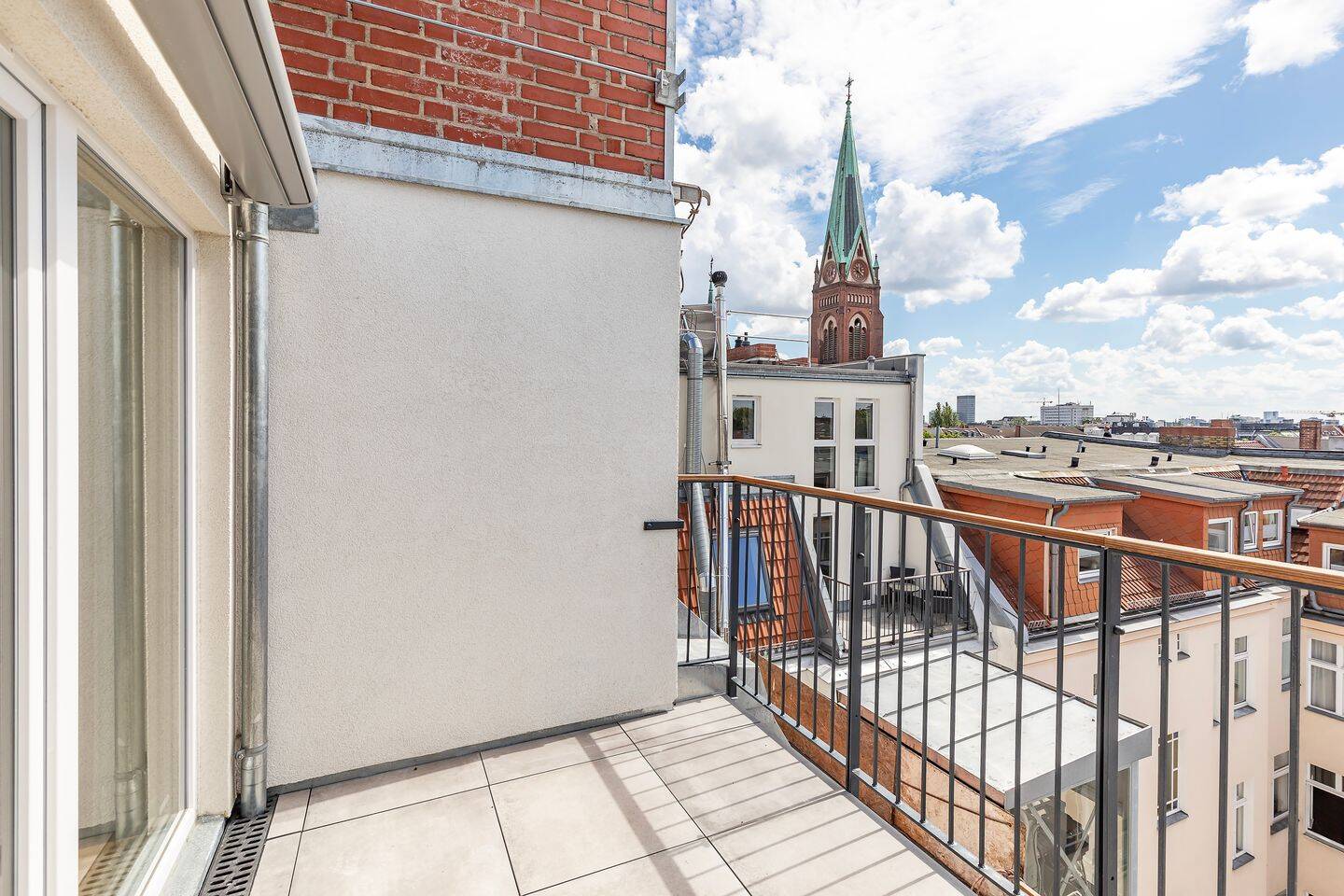 First occupancy: top-floor maisonette with two terraces – 13347 Berlin – Vorschaubild 10