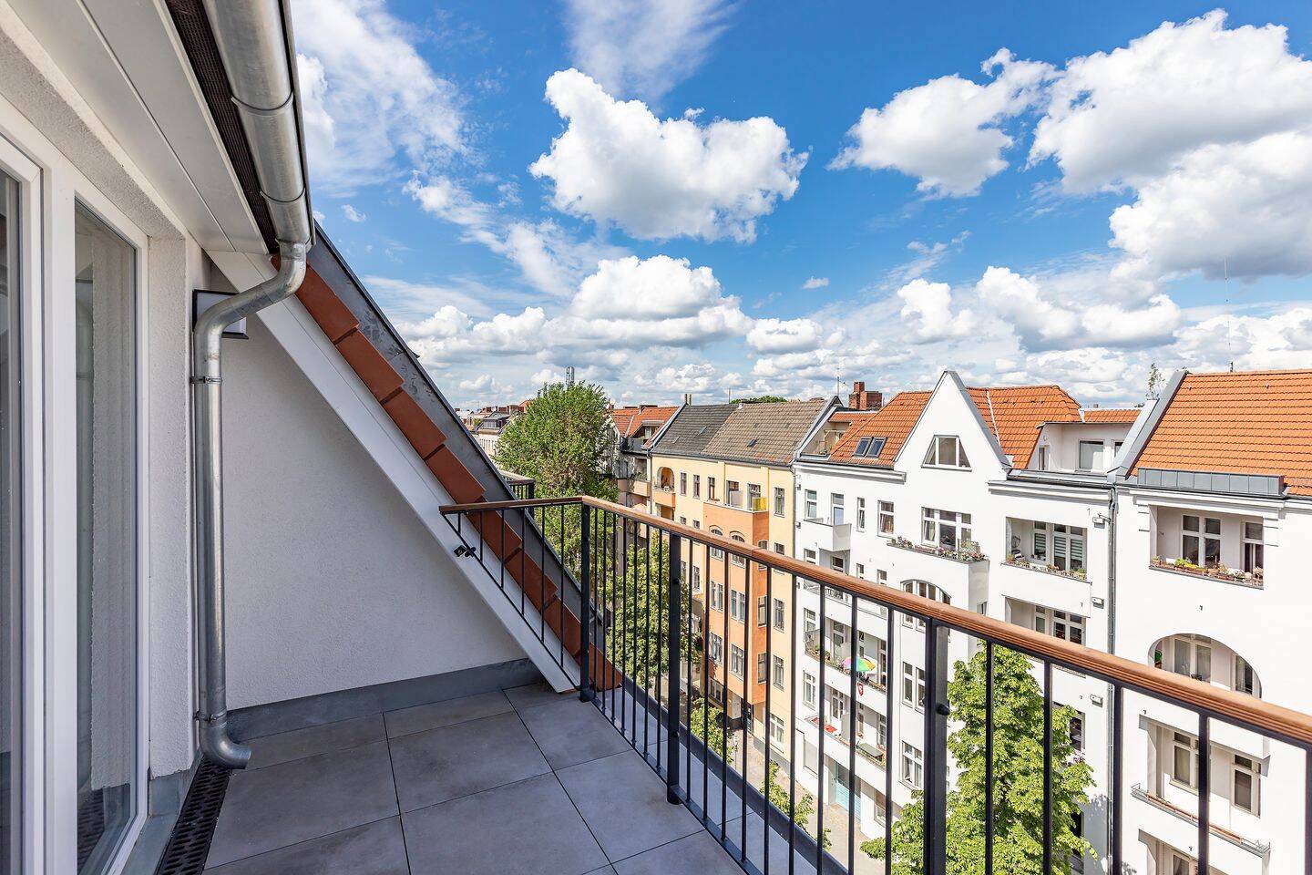 First occupancy: top-floor maisonette with two terraces – 13347 Berlin – Vorschaubild 11