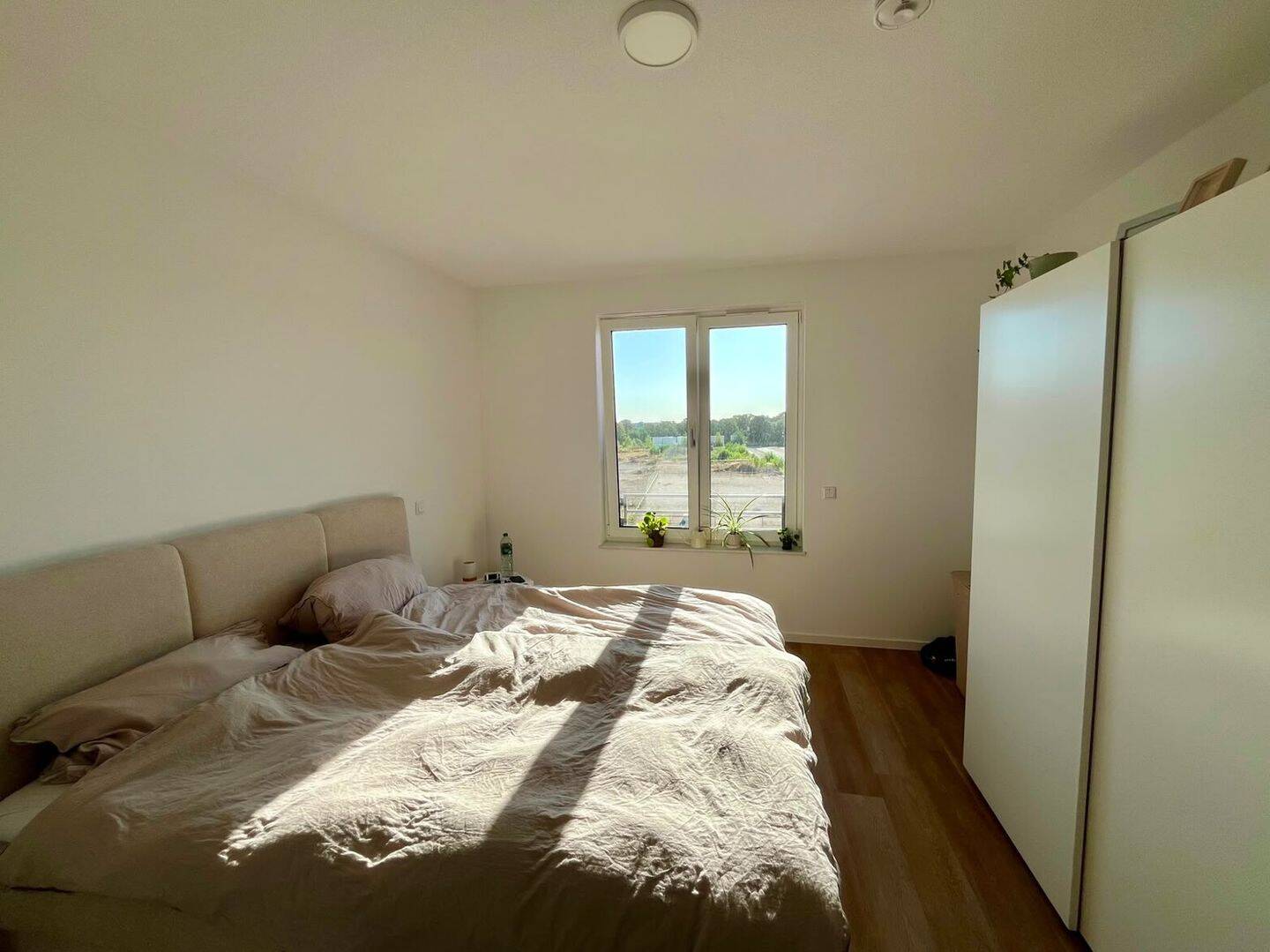 Exklusive 2-Zi.-Neubauwohnung mit Balkon, EBK & TG-Stellplatz – ideal für 1-2 Personen – 55130 Mainz – Vorschaubild 8