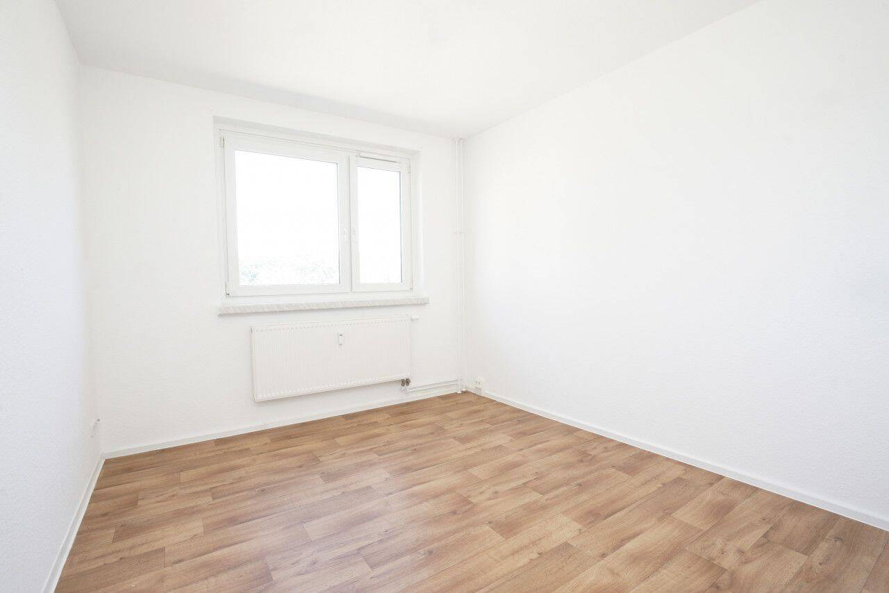 EBK / 2 Balkone / 2 Bäder / Aufzug – 9130 Chemnitz – Vorschaubild 10