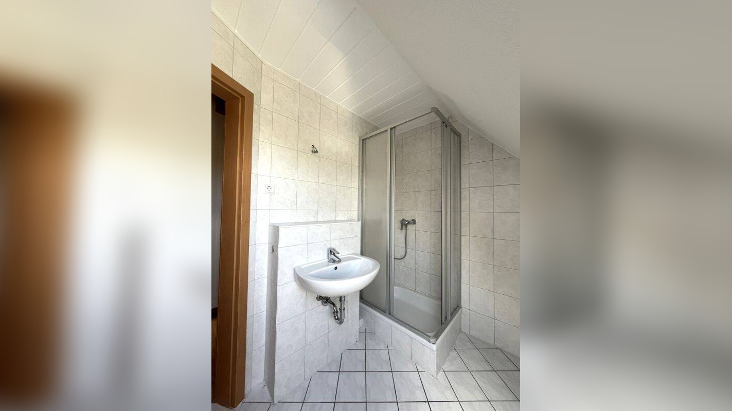 tolle DG-Wohnung mit Balkon – 6449 Aschersleben – Vorschaubild 8