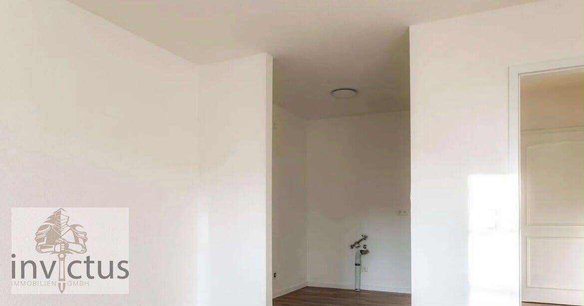 Stilvolle renovierte 2-Zimmer-Wohnung mit Balkon und Tiefgaragenstellplatz – 74080 Heilbronn – Vorschaubild 10