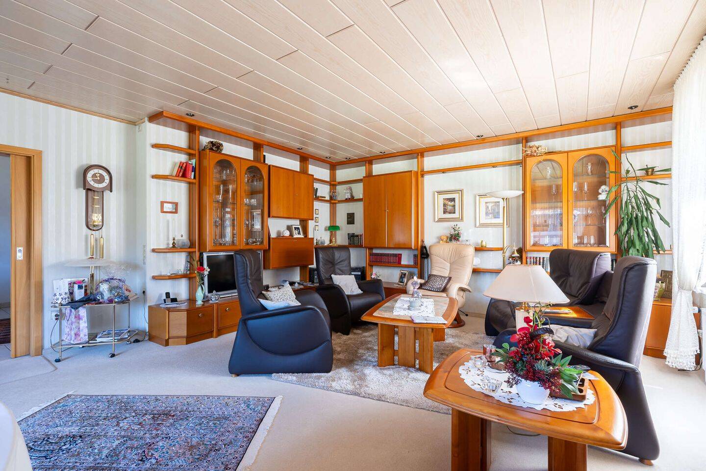 Großzügig wohnen, clever finanzieren – Zweifamilienhaus mit vermietbarer OG-Wohnung, Obj. 9687 – 26133 Oldenburg (Oldb) – Vorschaubild 5