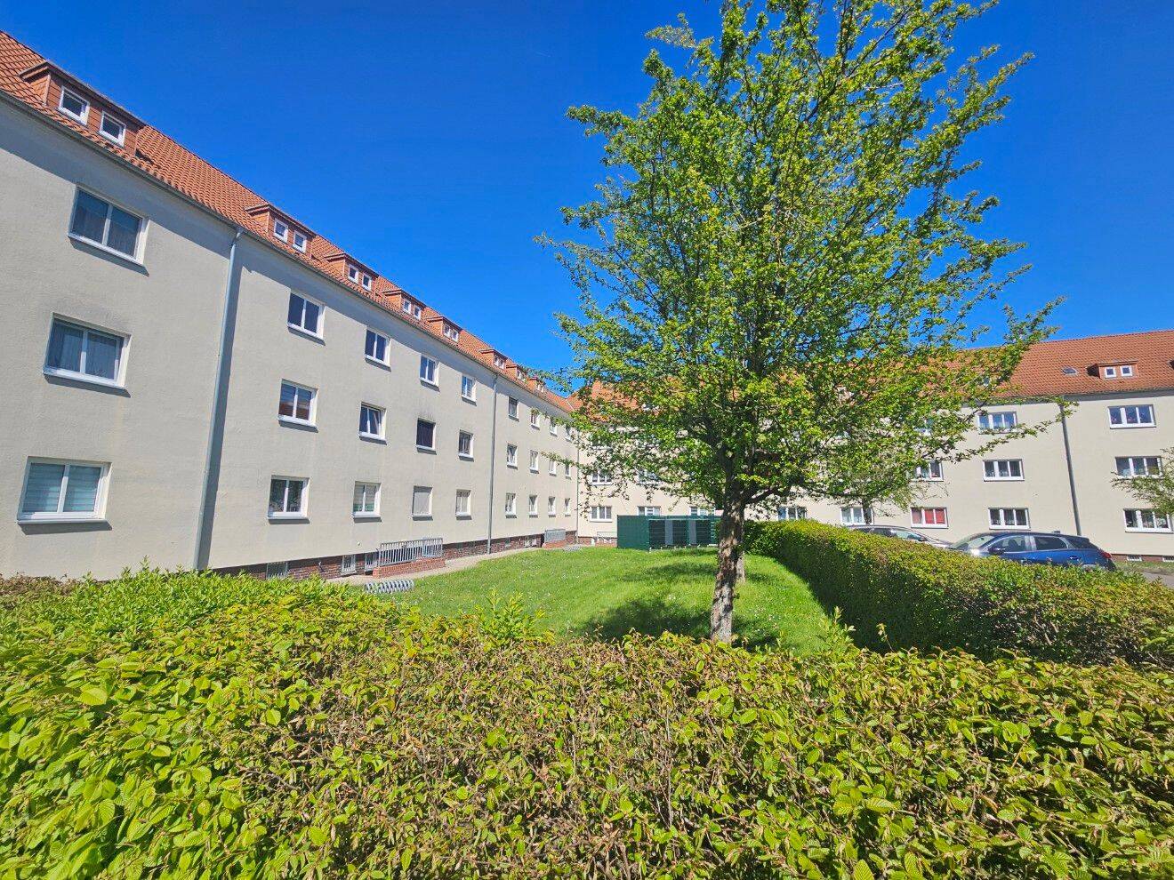 Helle, große und frisch sanierte Wohnung in Altenburg West!, 4600 Altenburg